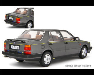 Lancia Thema 8.32 1986 GRIGIO QUARZO Laudoracing 1:18 Resinemodell (Türen, Motorhaube... nicht zu öffnen!)